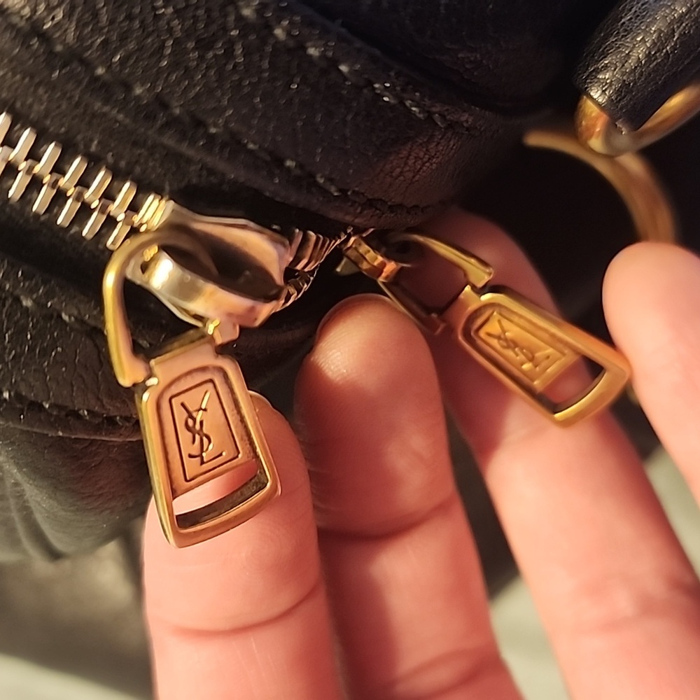 Authentic Vintage YSL Muse Bag - Picture 6 of 17